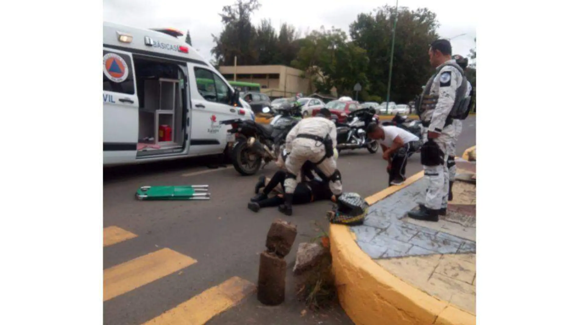 Camioneta arrolló a motociclistas en Circuito Presidentes